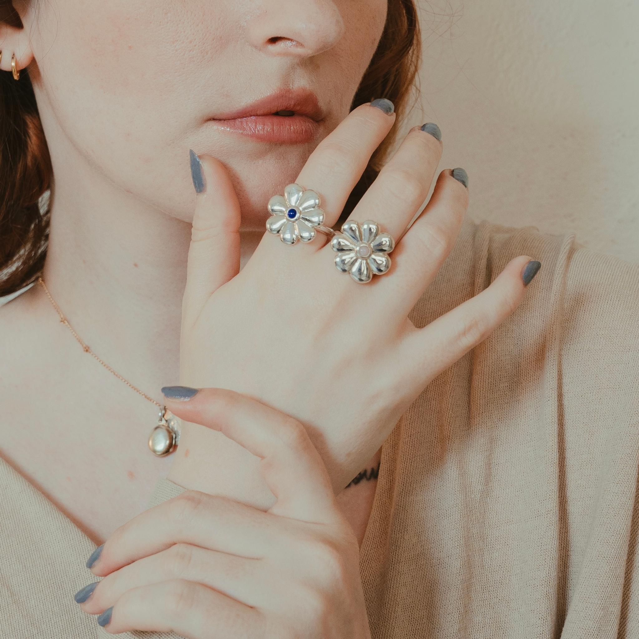 vintage flower ring / lapis lazuli | 8枚目